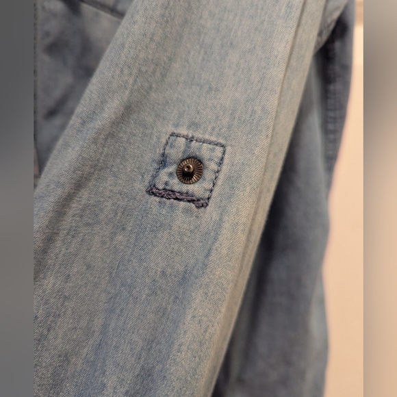 Miley Cyrus Max Azria Womens Distressed Denim Snap Button Cotton Shirt Size XL - Picture 8 of 14